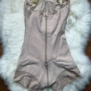 Colombian faja